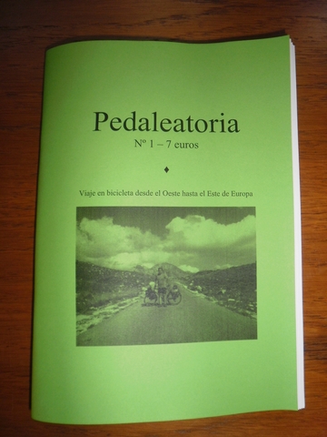 Pedaleatoria. Viaje en bicicleta desde el Oeste al Este de Europa. Pedaleatoria. Viaje en bicicleta desde el Oeste al Este de Europa.